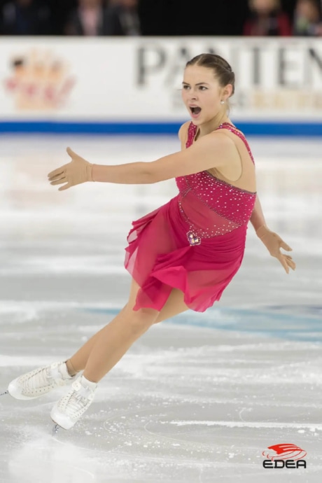 Ice Gallery Skates U.S.