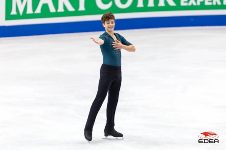 Ice Gallery Skates U.S.