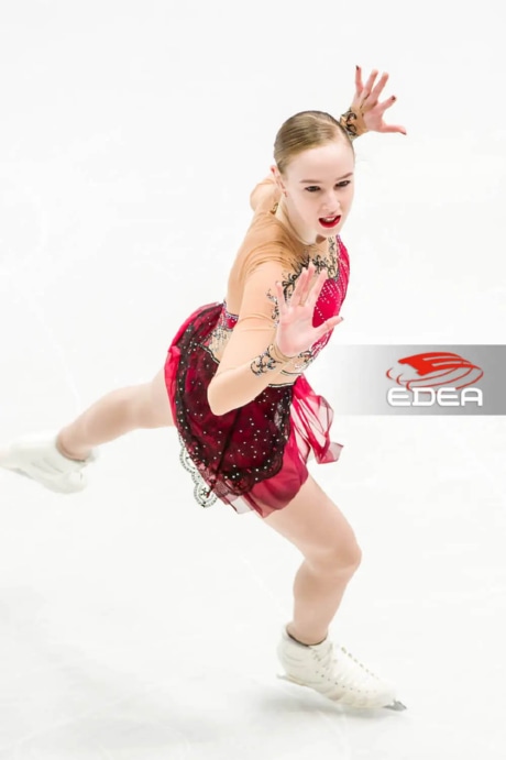 Ice Gallery Skates U.S.