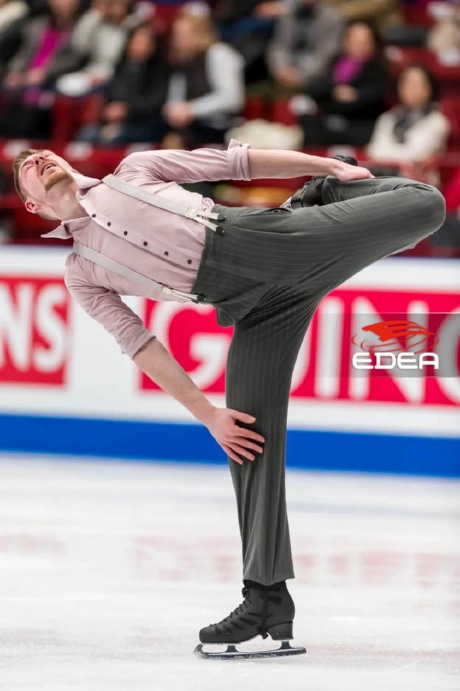 Ice Gallery Skates U.S.