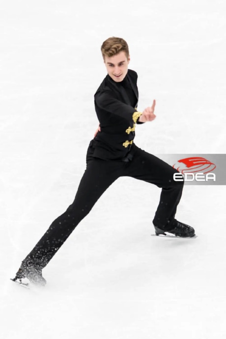 Ice Gallery Skates U.S.