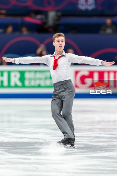Ice Gallery Skates U.S.