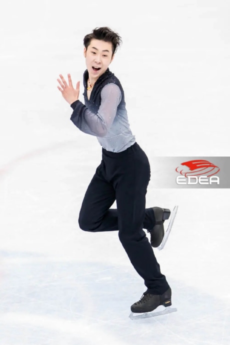Ice Gallery Skates U.S.