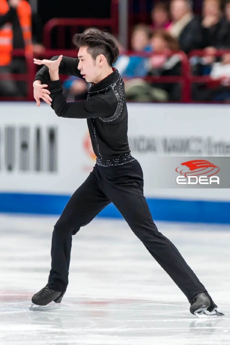 Ice Gallery Skates U.S.
