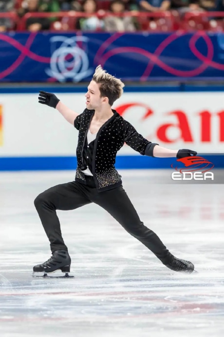 Ice Gallery Skates U.S.