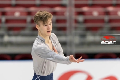 Ice Gallery Skates U.S.