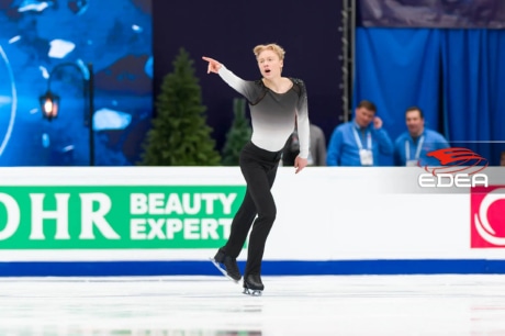 Ice Gallery Skates U.S.
