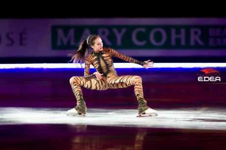 Ice Gallery Skates U.S.