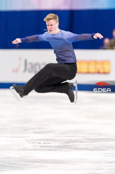 Ice Gallery Skates U.S.