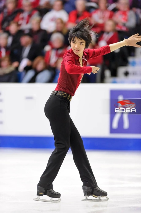 Ice Gallery Skates U.S.