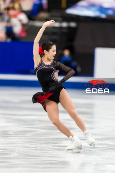 Ice Gallery Skates U.S.