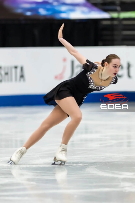 Ice Gallery Skates U.S.