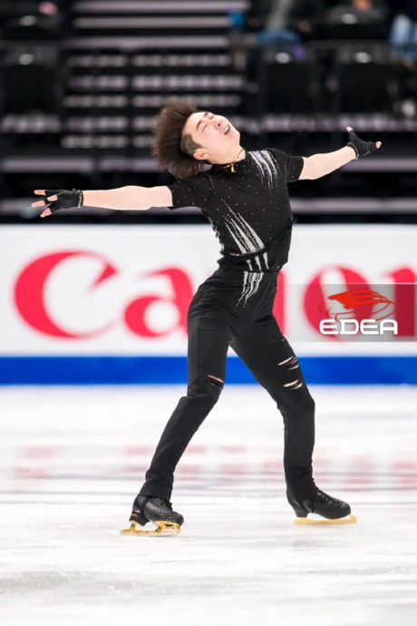 Ice Gallery Skates U.S.