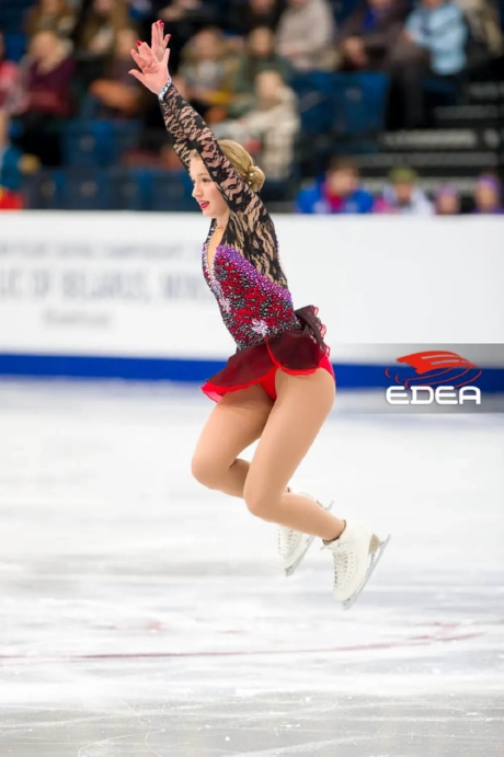 Ice Gallery Skates U.S.