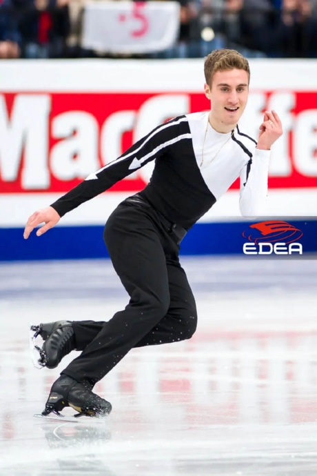 Ice Gallery Skates U.S.