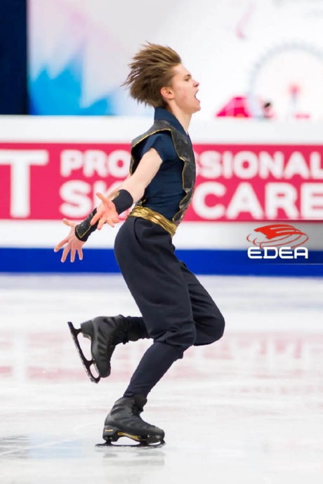 Ice Gallery Skates U.S.
