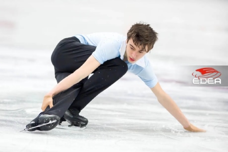 Ice Gallery Skates U.S.