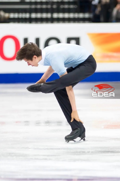 Ice Gallery Skates U.S.