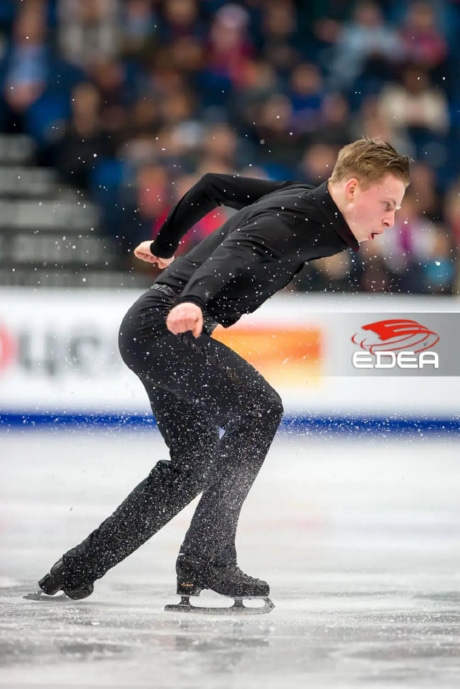 Ice Gallery Skates U.S.