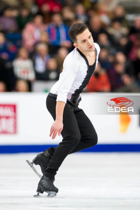 Ice Gallery Skates U.S.