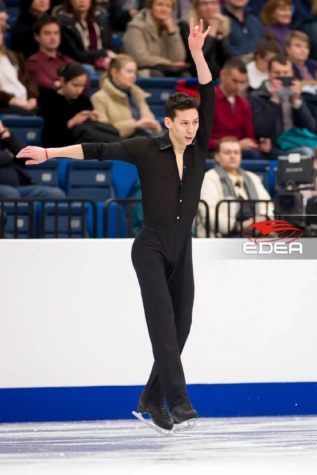 Ice Gallery Skates U.S.