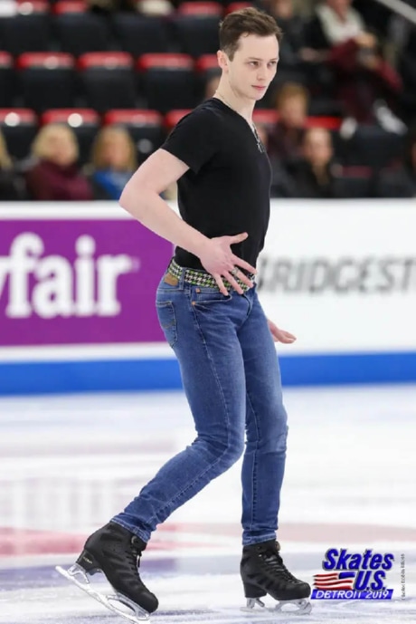 Ice Gallery Skates U.S.