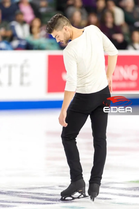 Ice Gallery Skates U.S.