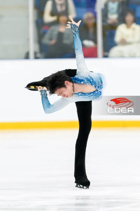 Ice Gallery Skates U.S.
