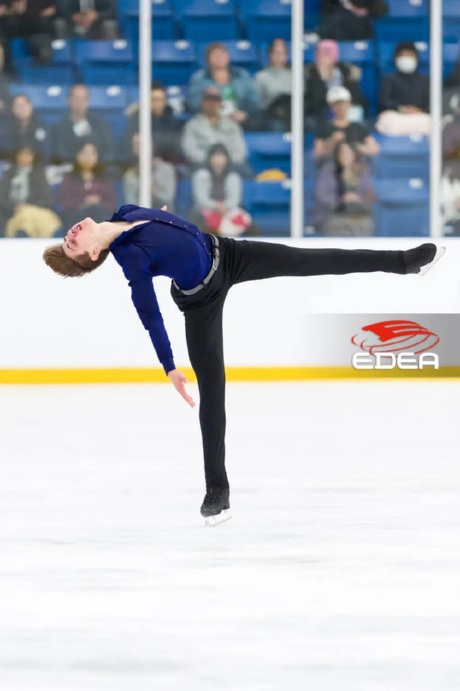 Ice Gallery Skates U.S.