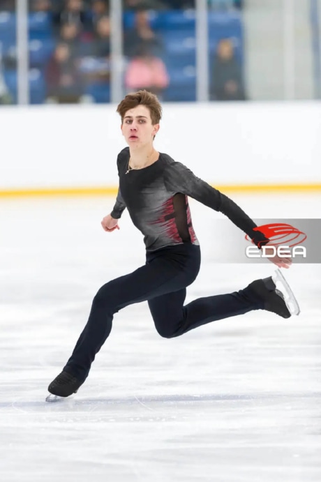 Ice Gallery Skates U.S.