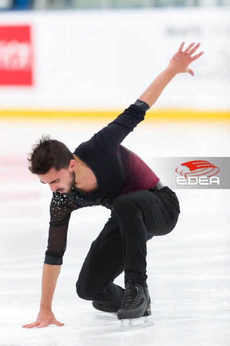 Ice Gallery Skates U.S.