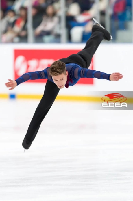 Ice Gallery Skates U.S.