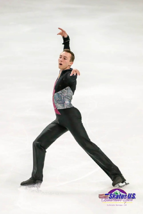 Ice Gallery Skates U.S.