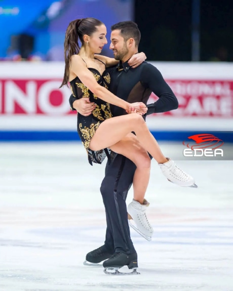 Ice Gallery Skates U.S.