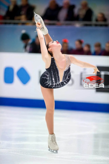 Ice Gallery Skates U.S.