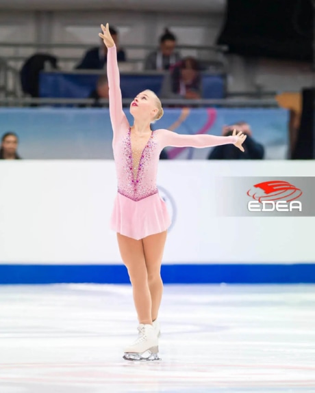 Ice Gallery Skates U.S.