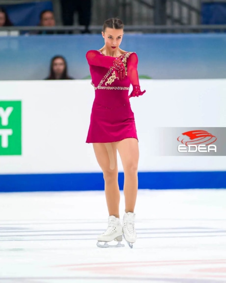 Ice Gallery Skates U.S.