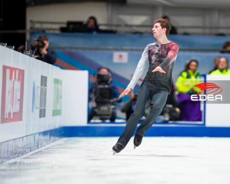 Ice Gallery Skates U.S.