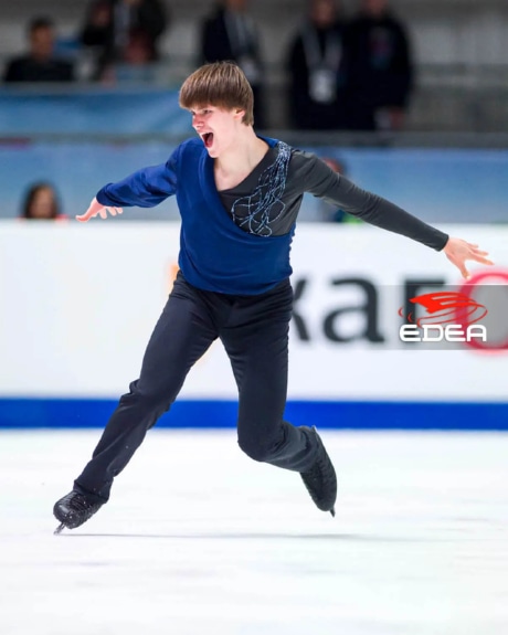 Ice Gallery Skates U.S.