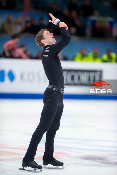 Ice Gallery Skates U.S.