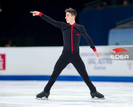 Ice Gallery Skates U.S.