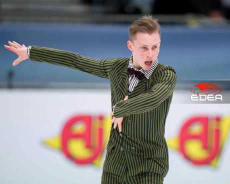 Ice Gallery Skates U.S.