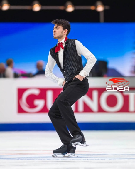 Ice Gallery Skates U.S.