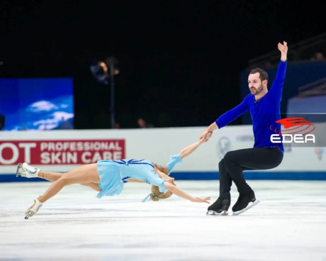 Ice Gallery Skates U.S.