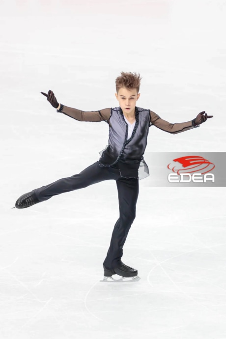 Ice Gallery Skates U.S.