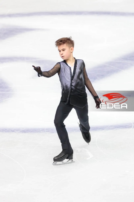 Ice Gallery Skates U.S.