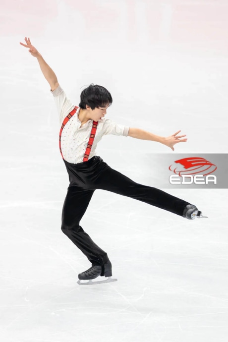 Ice Gallery Skates U.S.