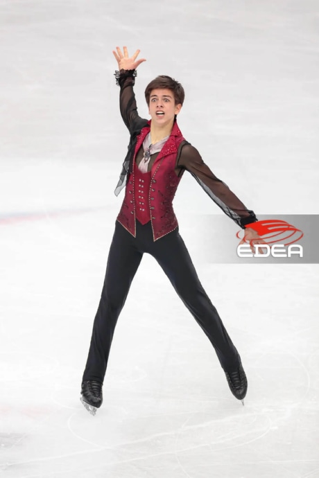 Ice Gallery Skates U.S.
