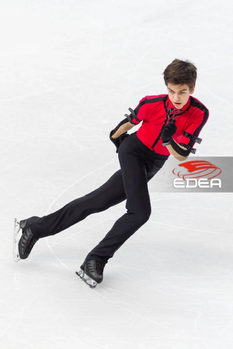 Ice Gallery Skates U.S.