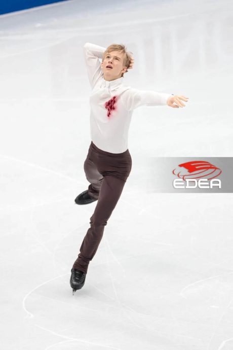 Ice Gallery Skates U.S.